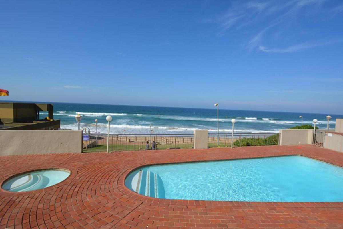 703 Marbella: Home-from-home * Durban
